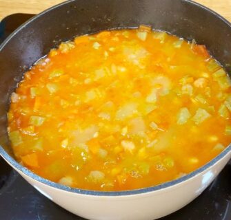 Sopa Deliciosa, Fácil e Barata para DESINCHAR, EMAGRECER e Matar a Fome!