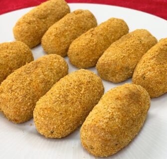 SEM FRITURA, SEM FARINHA e MENOS CALORIAS! Croquete de Frango Fácil e Delicioso!