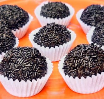 DELICIOSO e SAUDÁVEL! Brigadeiro SEM AÇÚCAR, SEM LEITE CONDENSADO e Nutritivo! Vai surpreender!