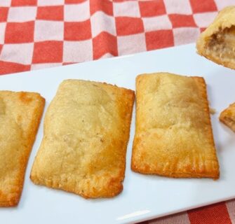 Pastel de Banana com MENOS CARBOIDRATOS, SEM AÇÚCAR e SEM TRIGO! Fácil e Delicioso!