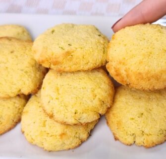 ZERO CARBOIDRATOS e Só 4 INGREDIENTES! Biscoito Fácil e Saudável - Fica PERFEITO! (Low Carb)